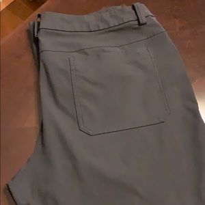 Men’s lululemon pant